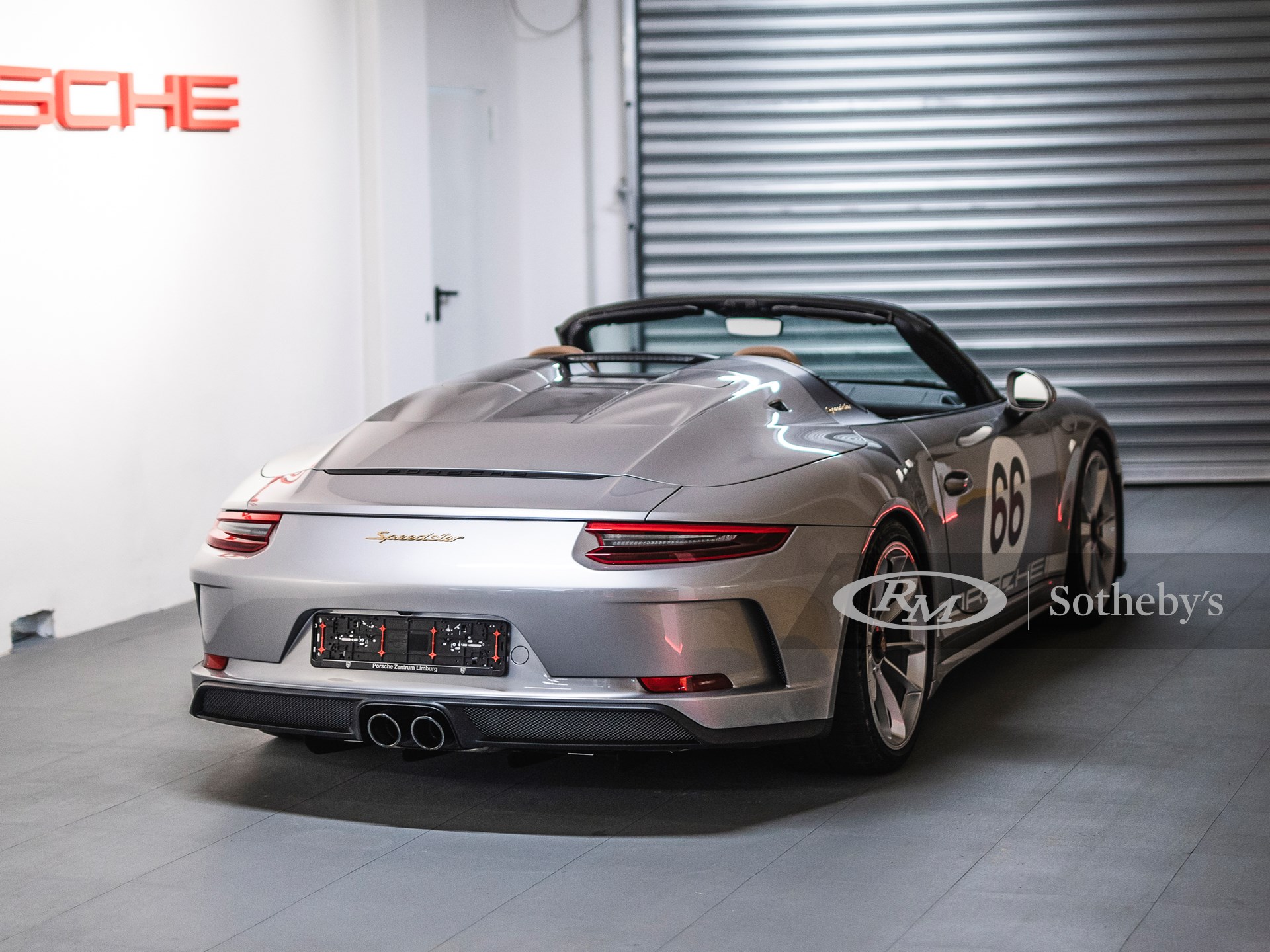 2019 - PORSCHE 911 SPEEDSTER HERITAGE DESIGN, foto 2