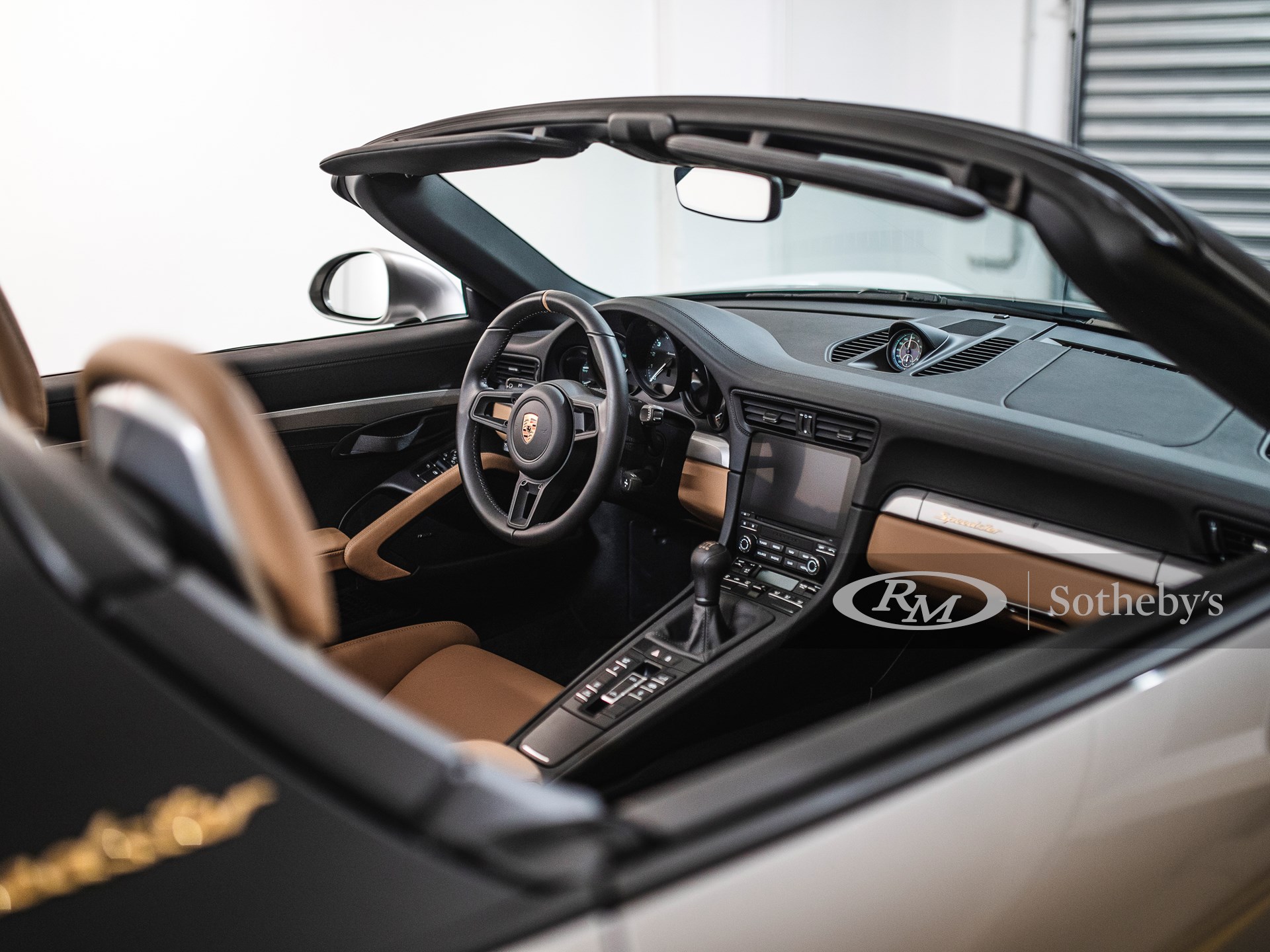 2019 - PORSCHE 911 SPEEDSTER HERITAGE DESIGN, foto 3
