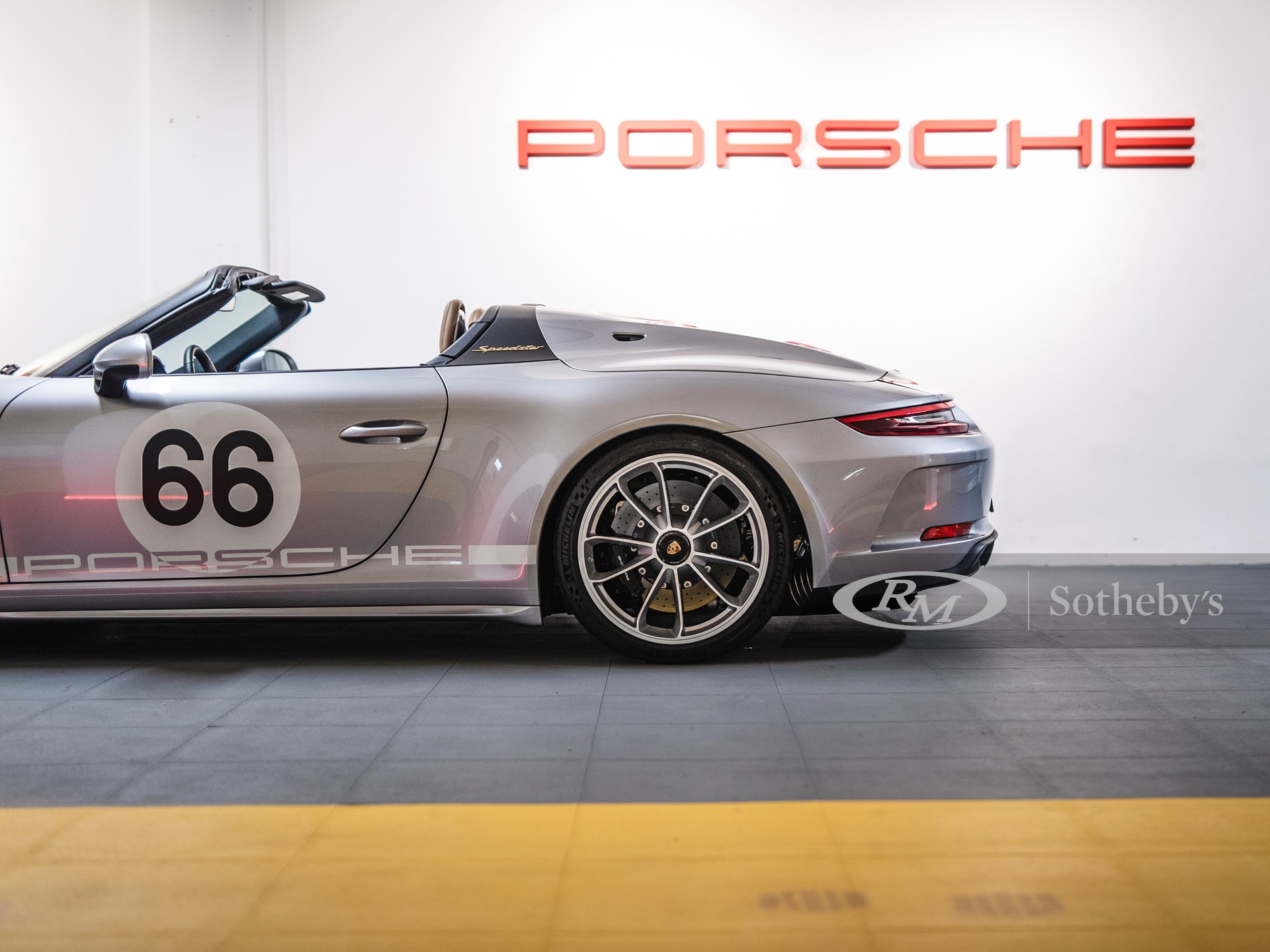 2019 - PORSCHE 911 SPEEDSTER HERITAGE DESIGN, foto 31