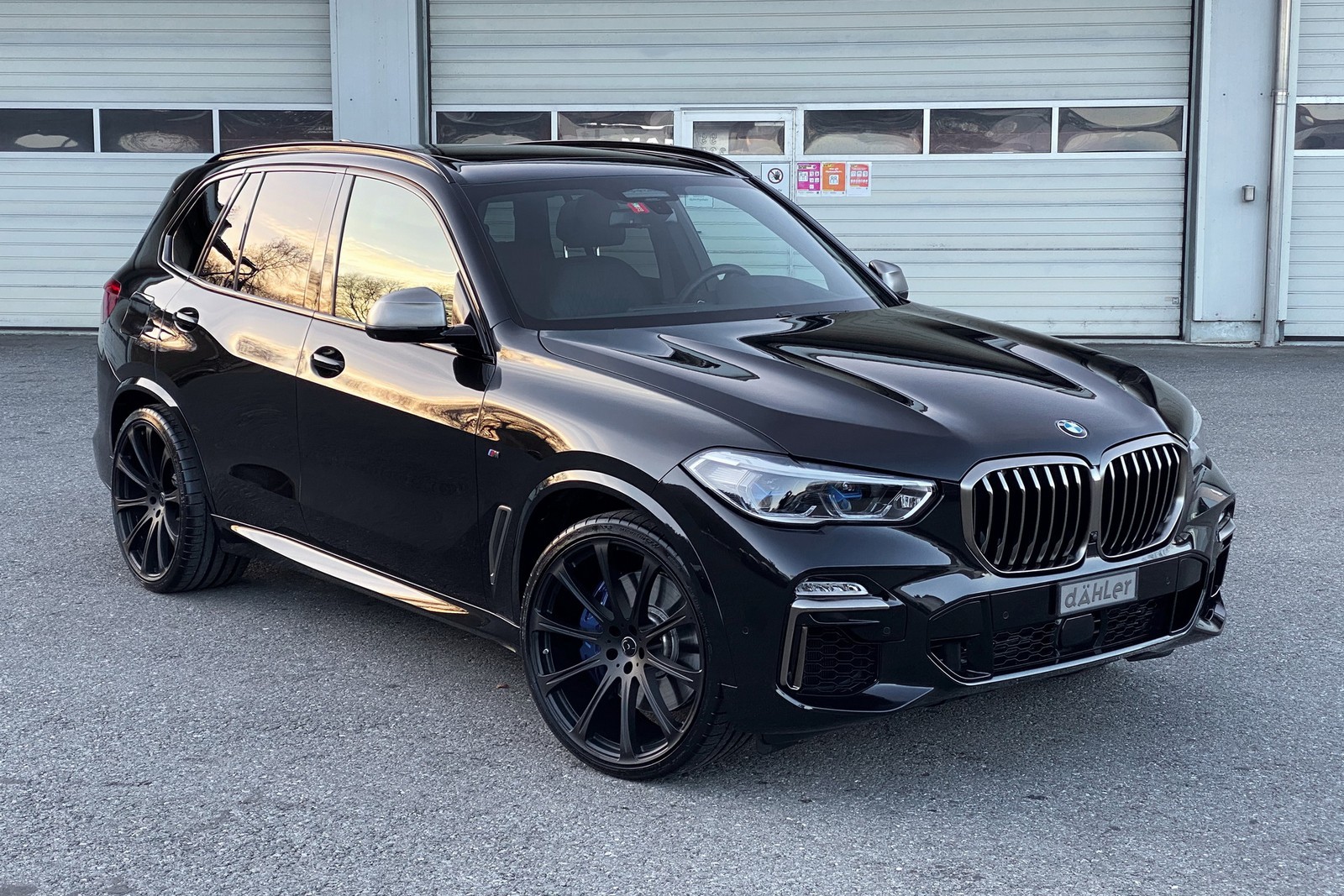 2021 - BMW X5 M50i BY DÄHLER, foto 3
