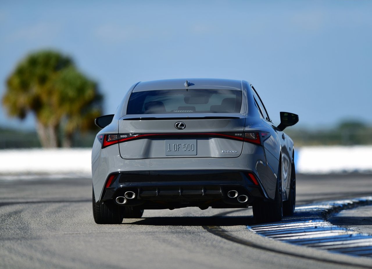 2022 - LEXUS IS 500 F SPORT PERFORMANCE LAUNCH EDITION, foto 17