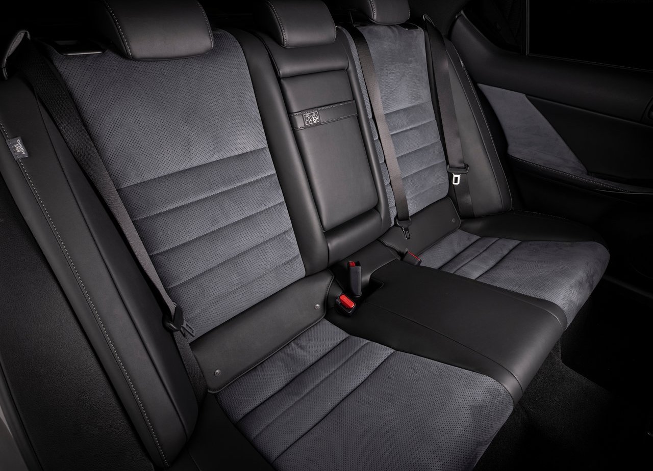 2022 - LEXUS IS 500 F SPORT PERFORMANCE LAUNCH EDITION, foto 26
