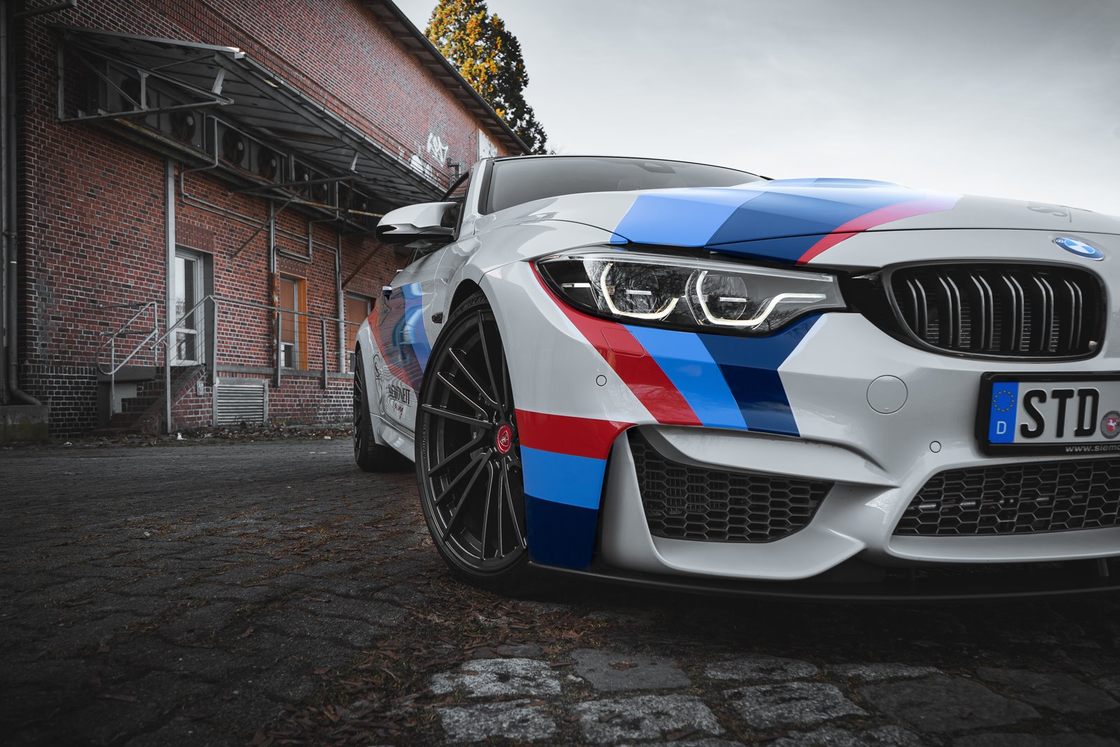 2021 - BMW M4 COMPETITION COUPE BY SIEMONEIT RACING, foto 8