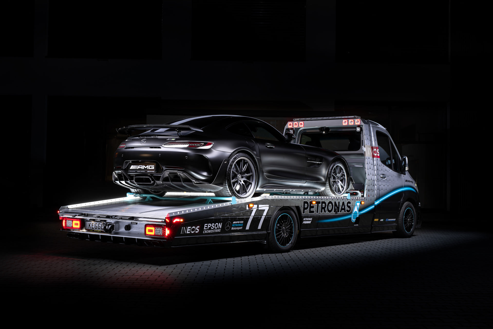 MERCEDES-BENZ SPRINTER PETRONAS, foto 2