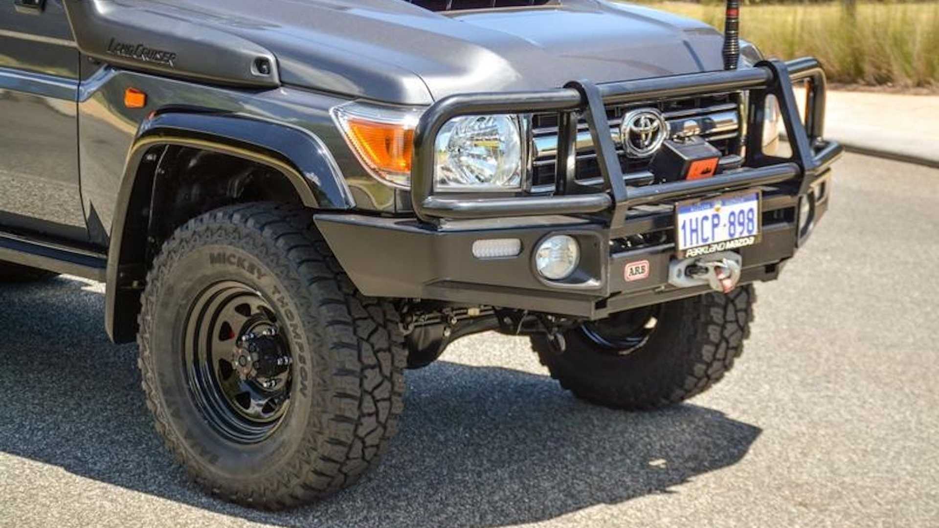 2019 - TOYOTA LAND CRUISER GXL 6X6, foto 11