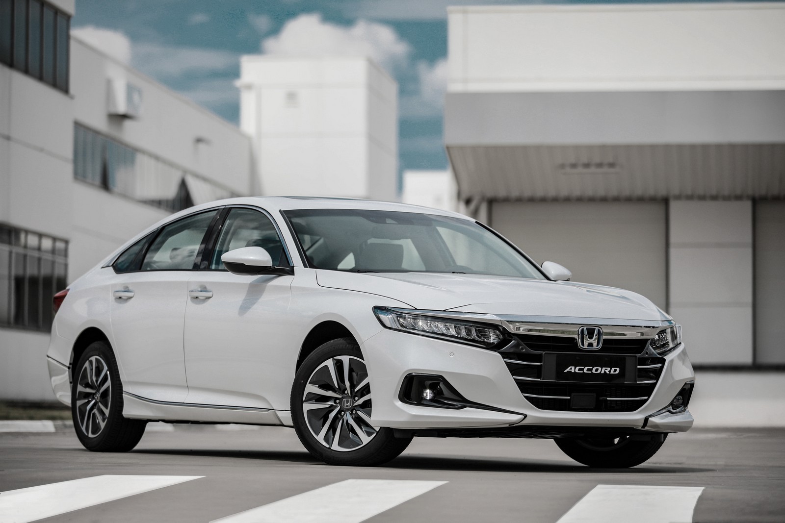 2021 - HONDA ACCORD e:HEV, foto 1