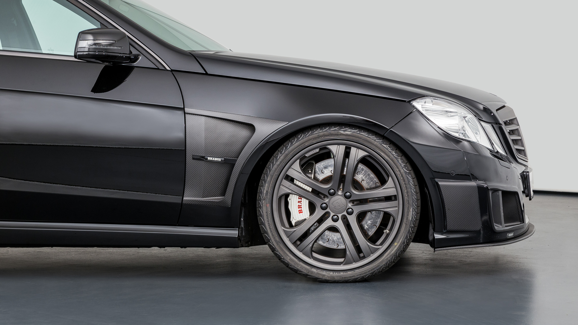 MERCEDES-BENZ E V12 BRABUS 800, foto 5