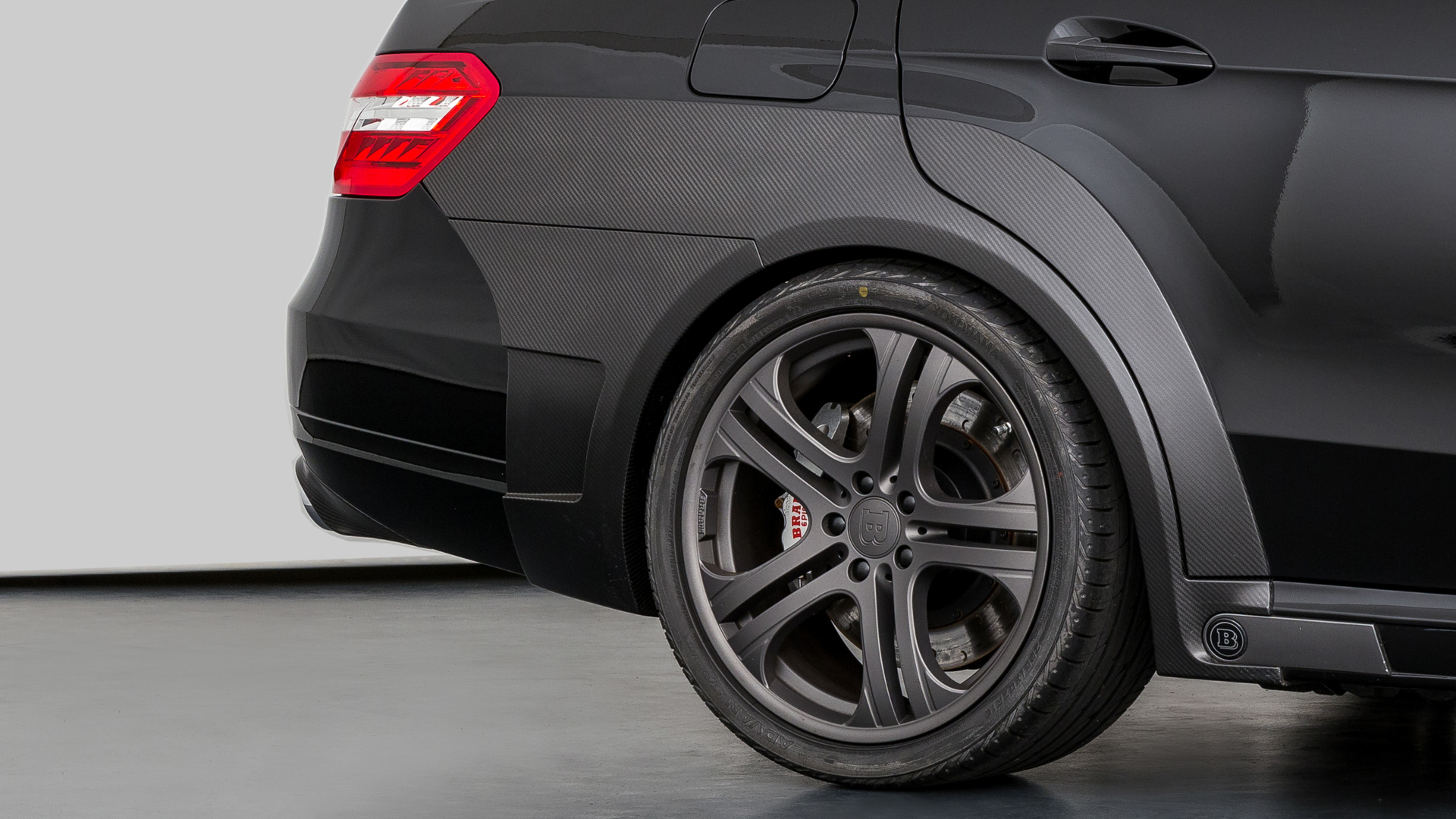 MERCEDES-BENZ E V12 BRABUS 800, foto 7