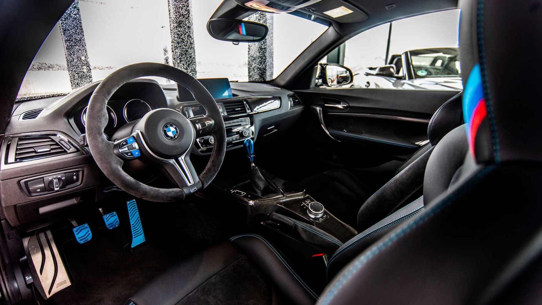 BMW M2 COUPE FINALE EDITION BY LIGHTWEIGHT PERFORMANCE, foto 11