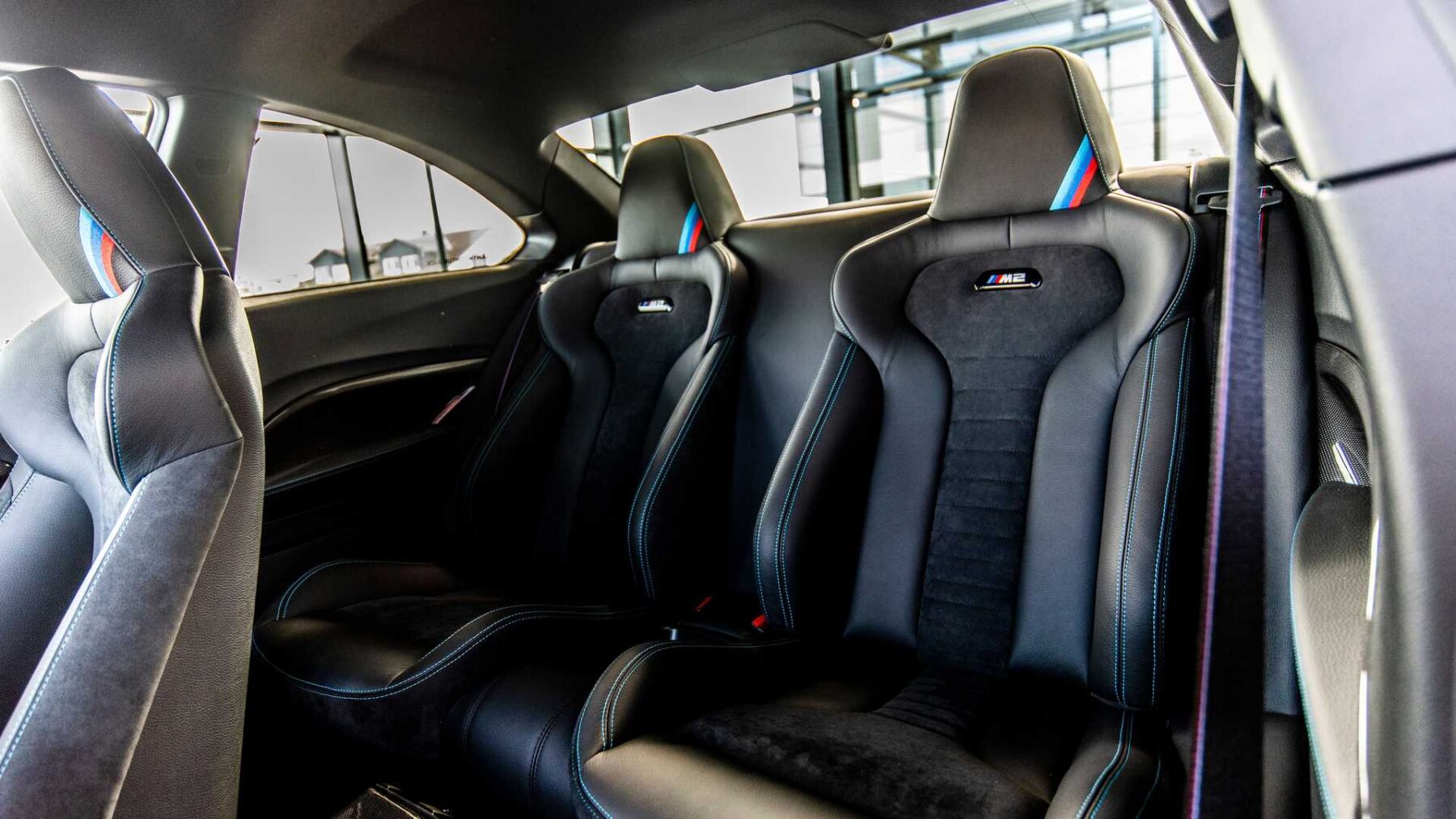 BMW M2 COUPE FINALE EDITION BY LIGHTWEIGHT PERFORMANCE, foto 12