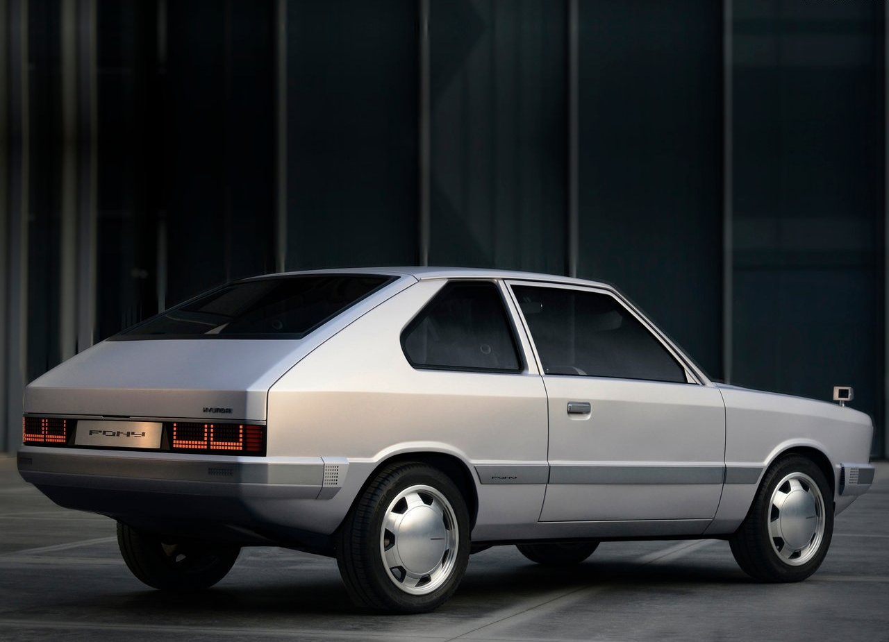 HYUNDAI PONY EV HERITAGE CONCEPT, foto 4