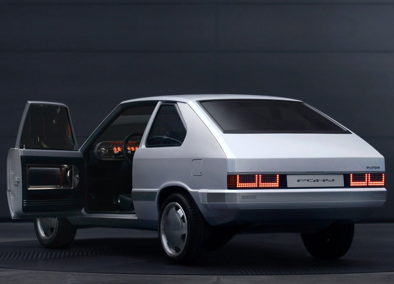 HYUNDAI PONY EV HERITAGE CONCEPT, foto 5