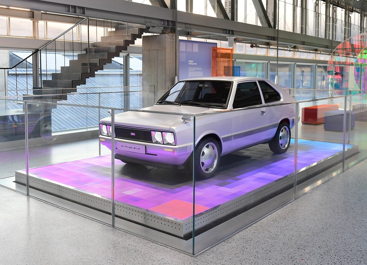 HYUNDAI PONY EV HERITAGE CONCEPT, foto 8