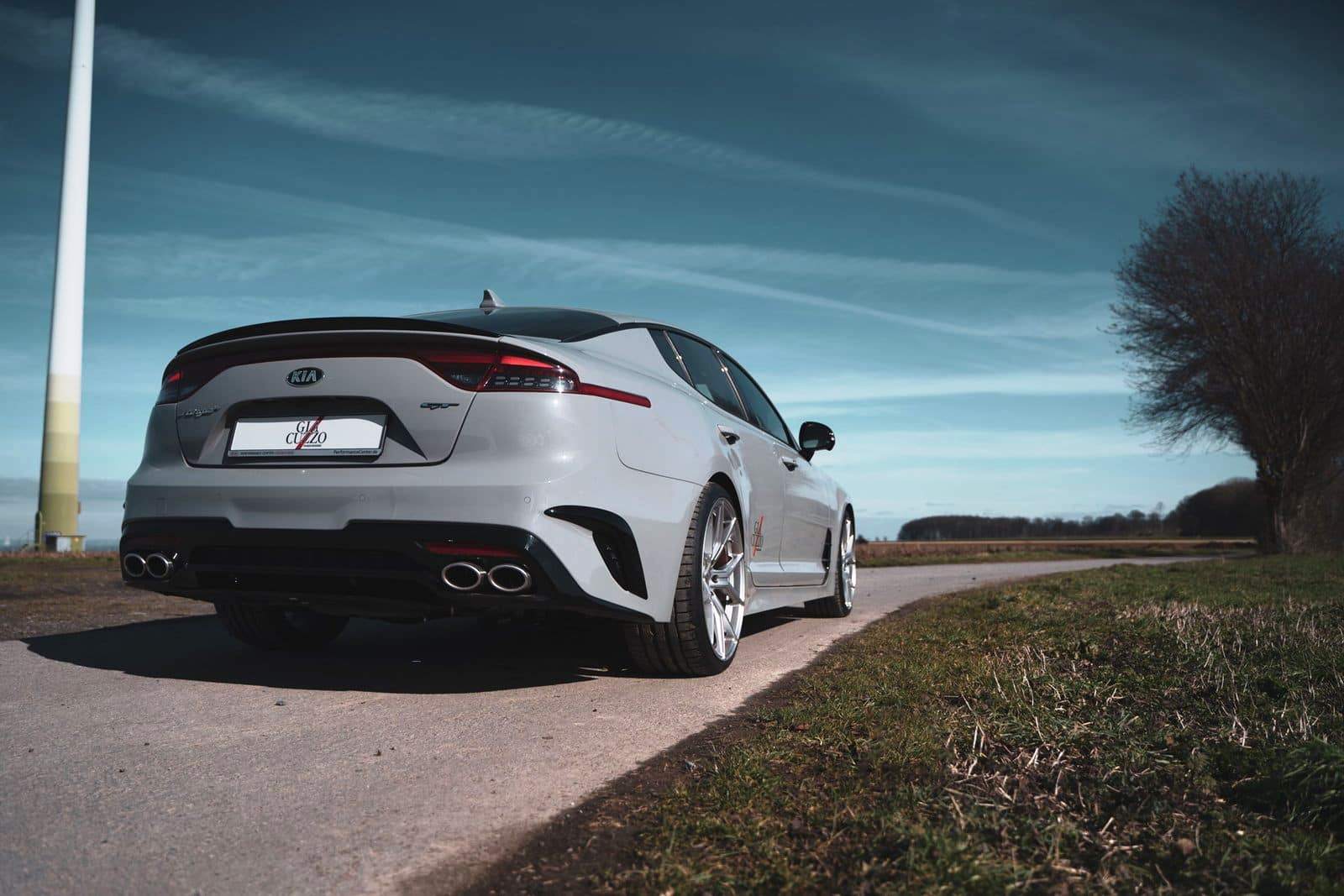 KIA STINGER GT BY BARRACUDA & GIACUZZO, foto 3