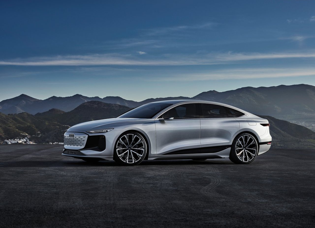 2021 - AUDI A6 E-TRON CONCEPT, foto 4