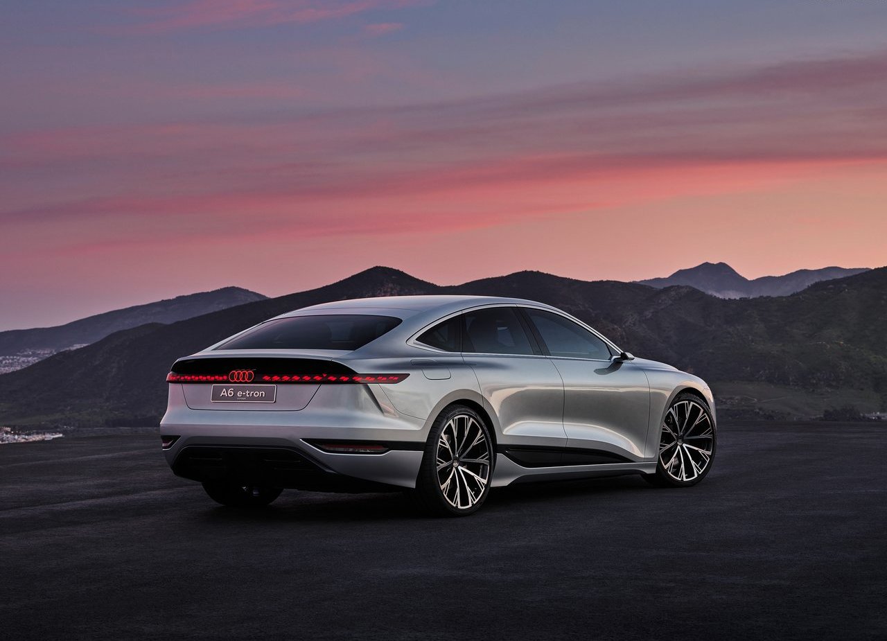 2021 - AUDI A6 E-TRON CONCEPT, foto 17