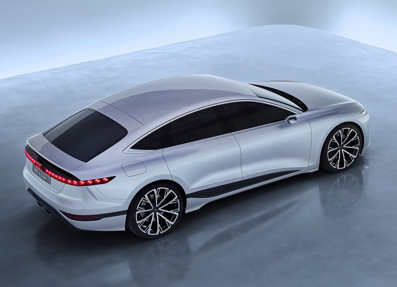 2021 - AUDI A6 E-TRON CONCEPT, foto 22