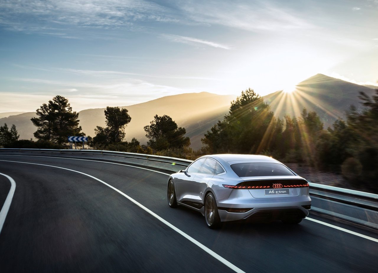 2021 - AUDI A6 E-TRON CONCEPT, foto 27