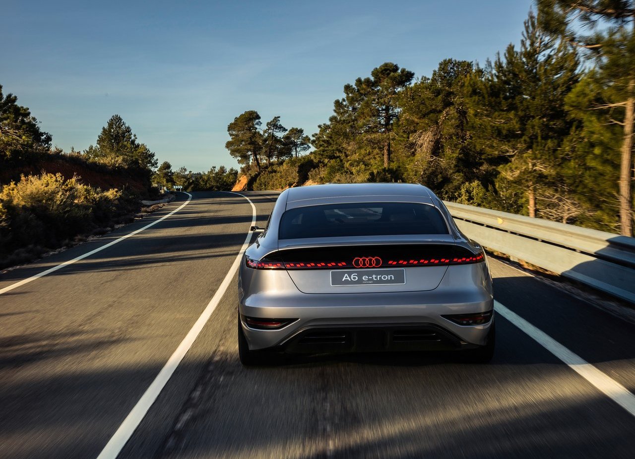 2021 - AUDI A6 E-TRON CONCEPT, foto 30