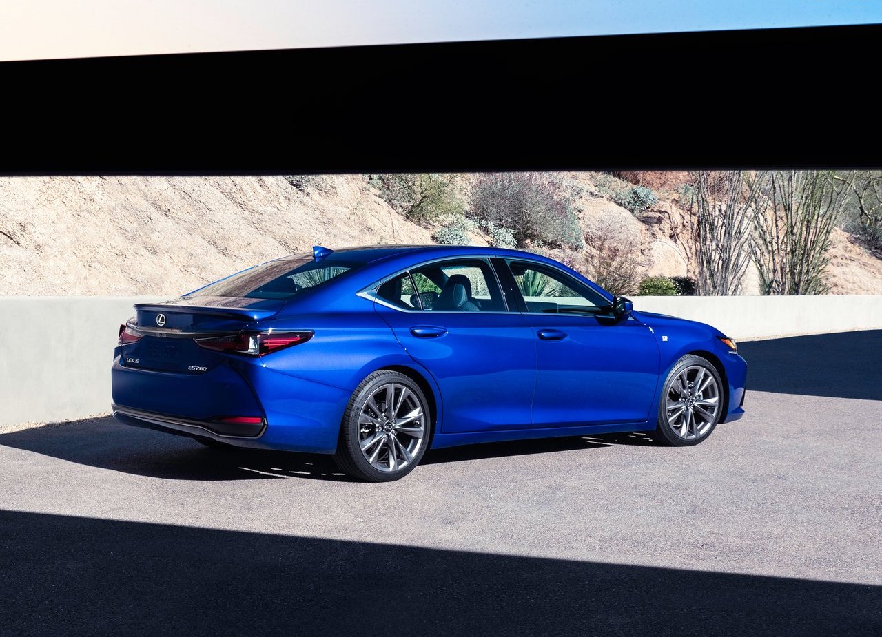 2022 - LEXUS ES, foto 19