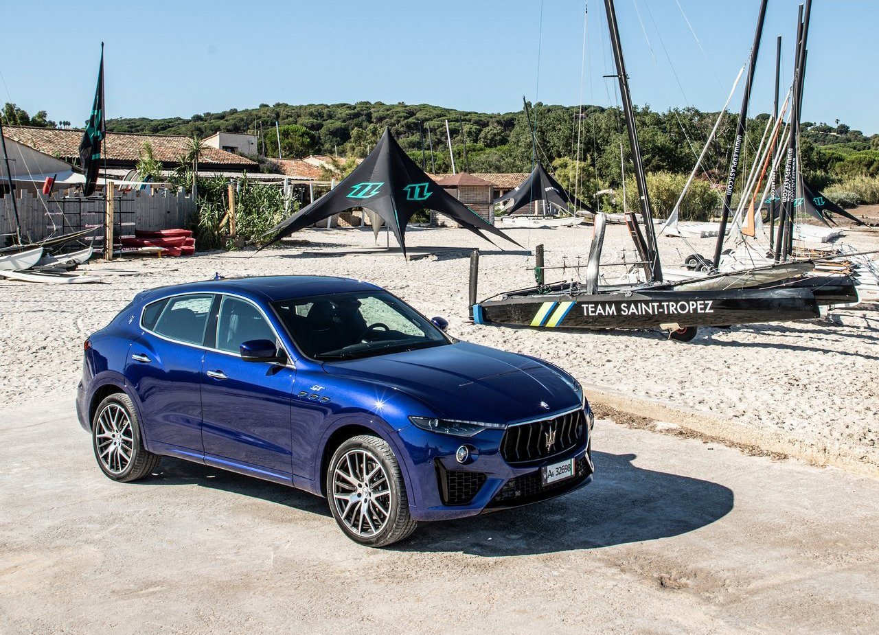 MASERATI LEVANTE HYBRID, foto 9