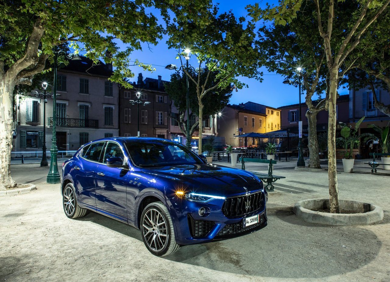 MASERATI LEVANTE HYBRID, foto 11