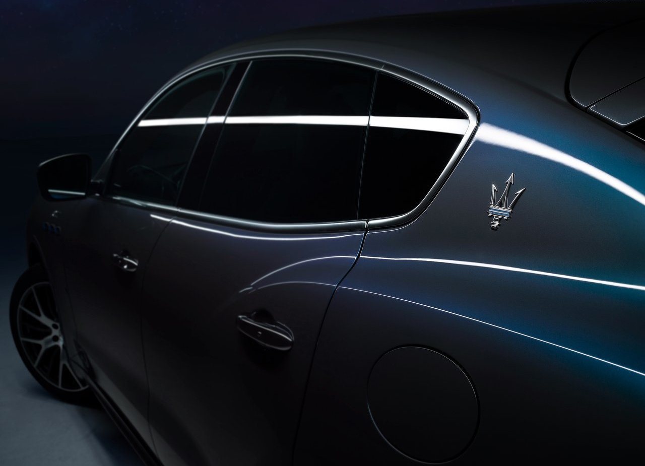 MASERATI LEVANTE HYBRID, foto 215