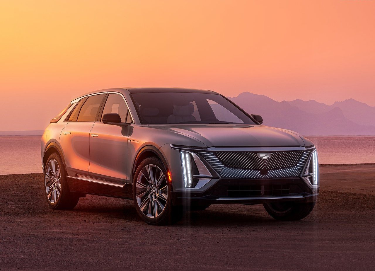 CADILLAC LYRIQ, foto 1