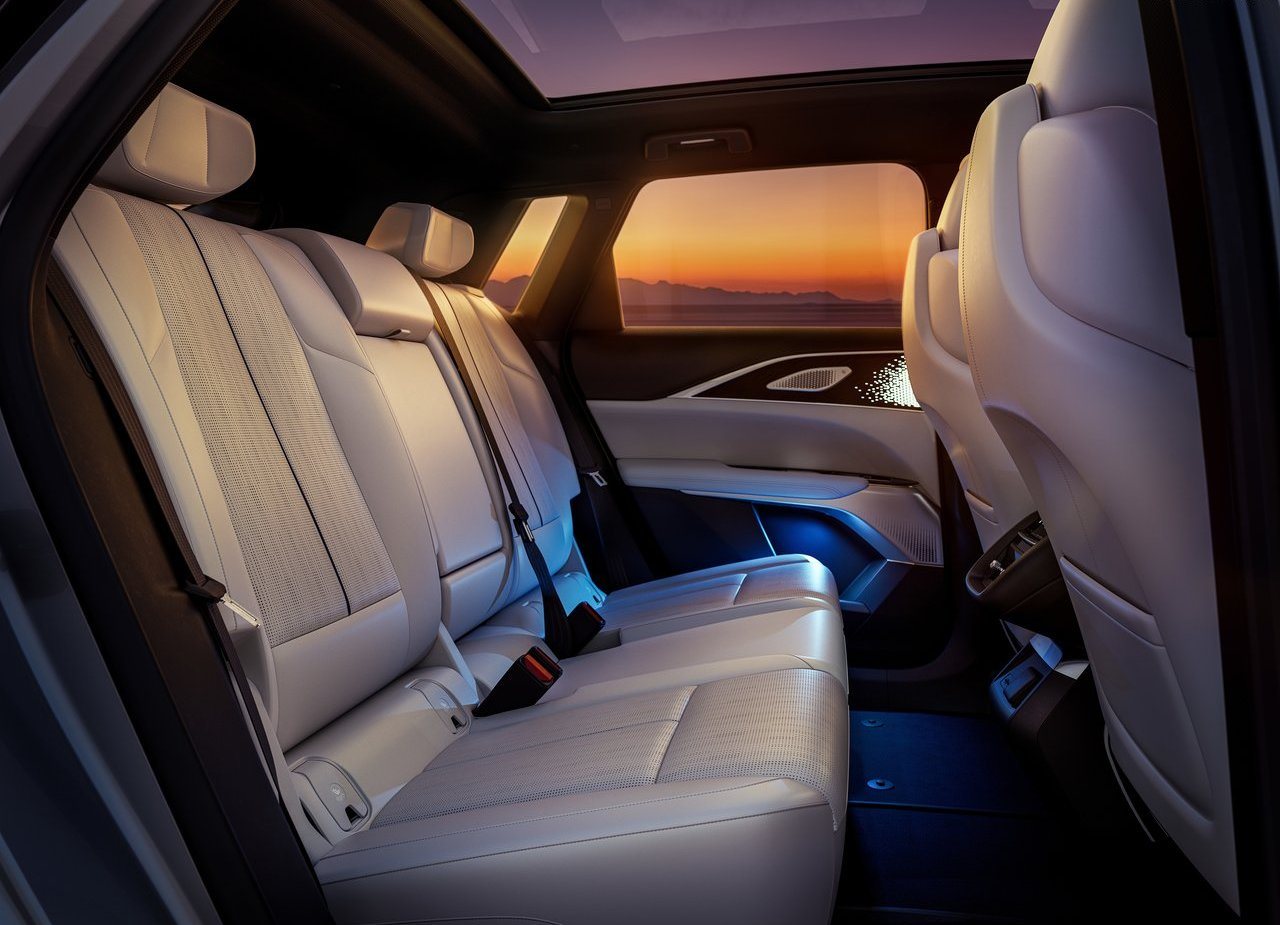 CADILLAC LYRIQ, foto 44