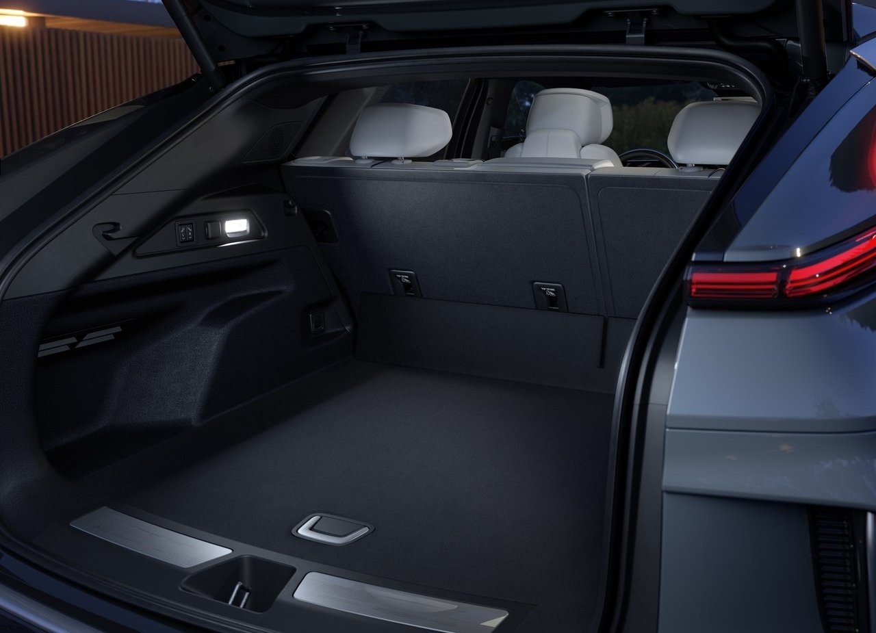 CADILLAC LYRIQ, foto 59
