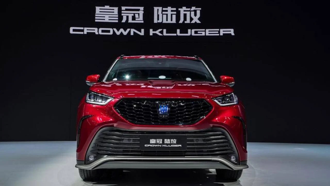 2022 - TOYOTA CROWN KLUGER, foto 6