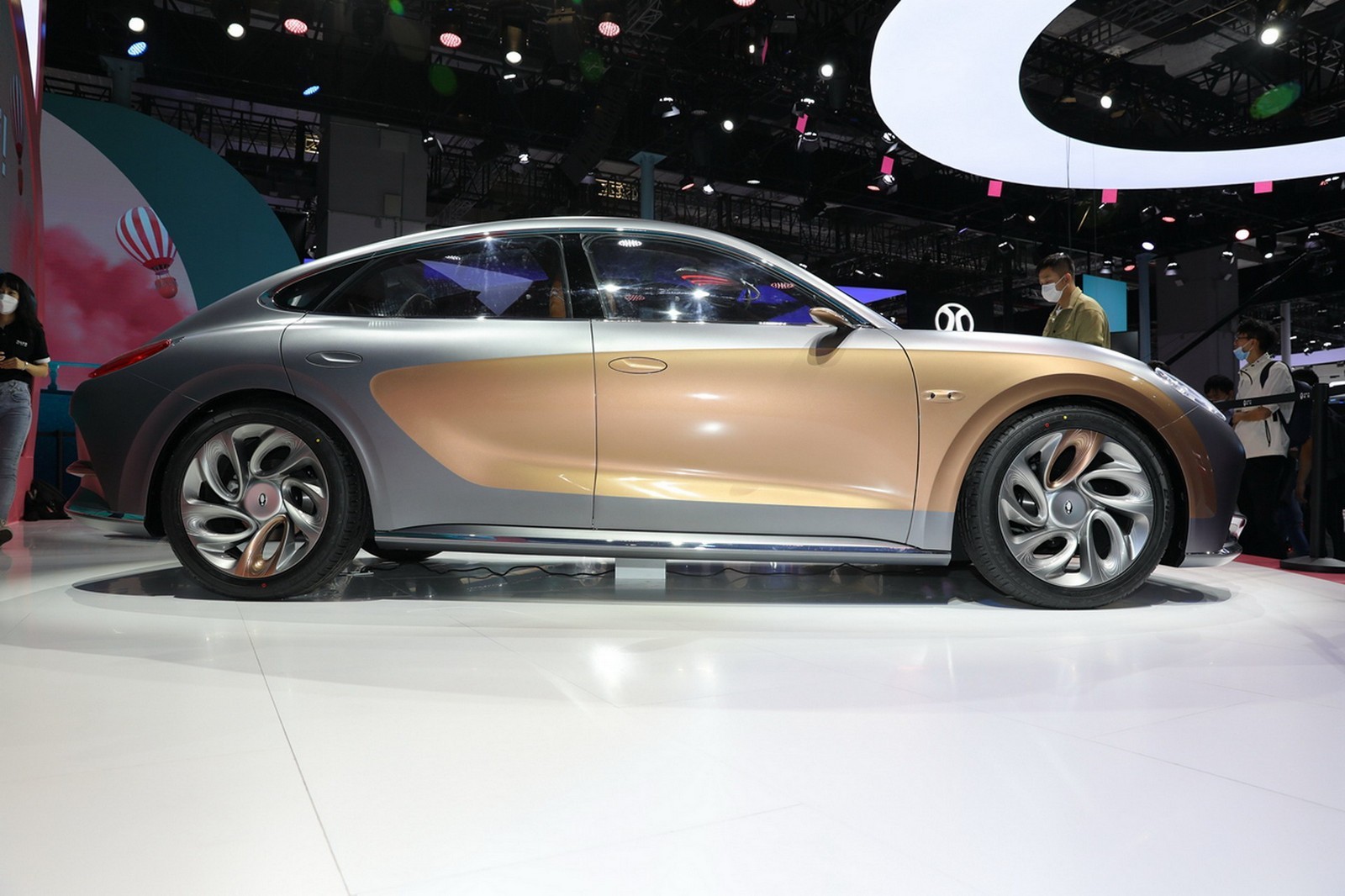 2021 - GWM ORA LIGHTNING CAT CONCEPT, foto 10