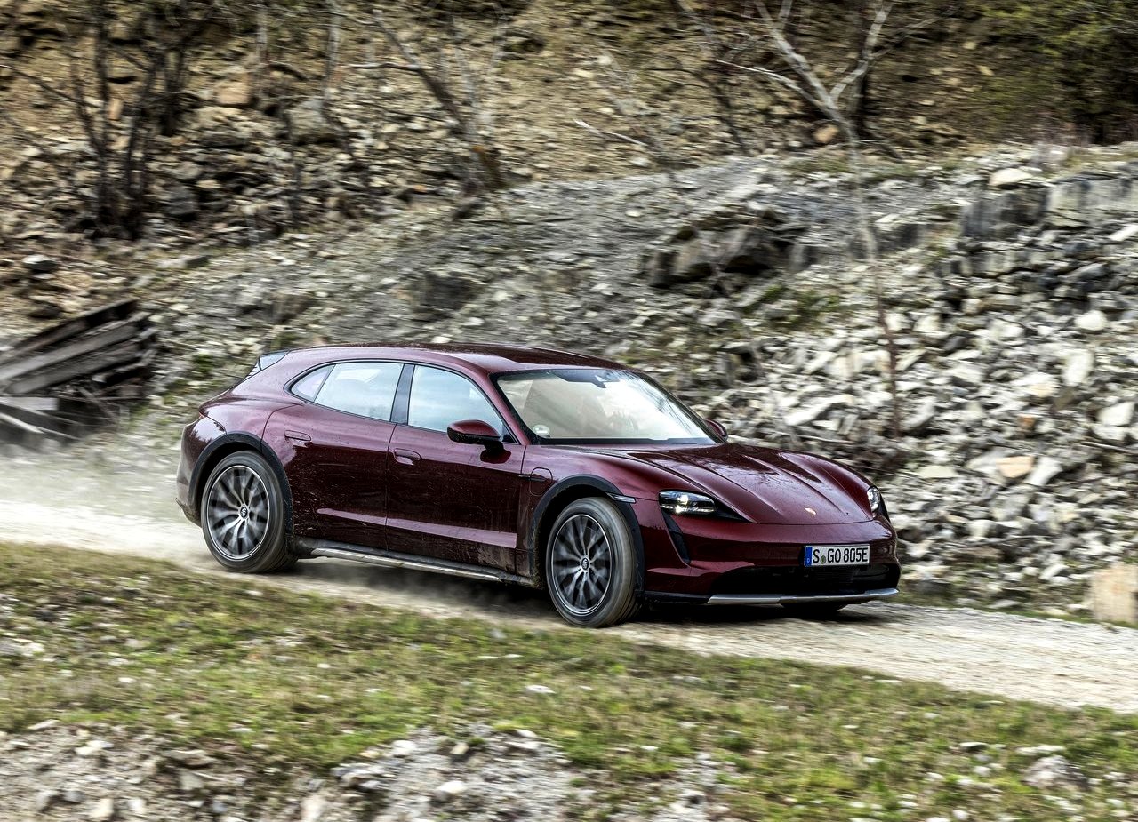 2022 - PORSCHE TAYCAN 4 CROSS TURISMO, foto 14