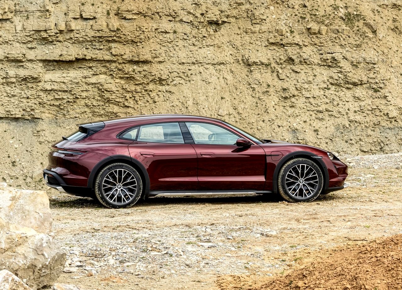 2022 - PORSCHE TAYCAN 4 CROSS TURISMO, foto 43