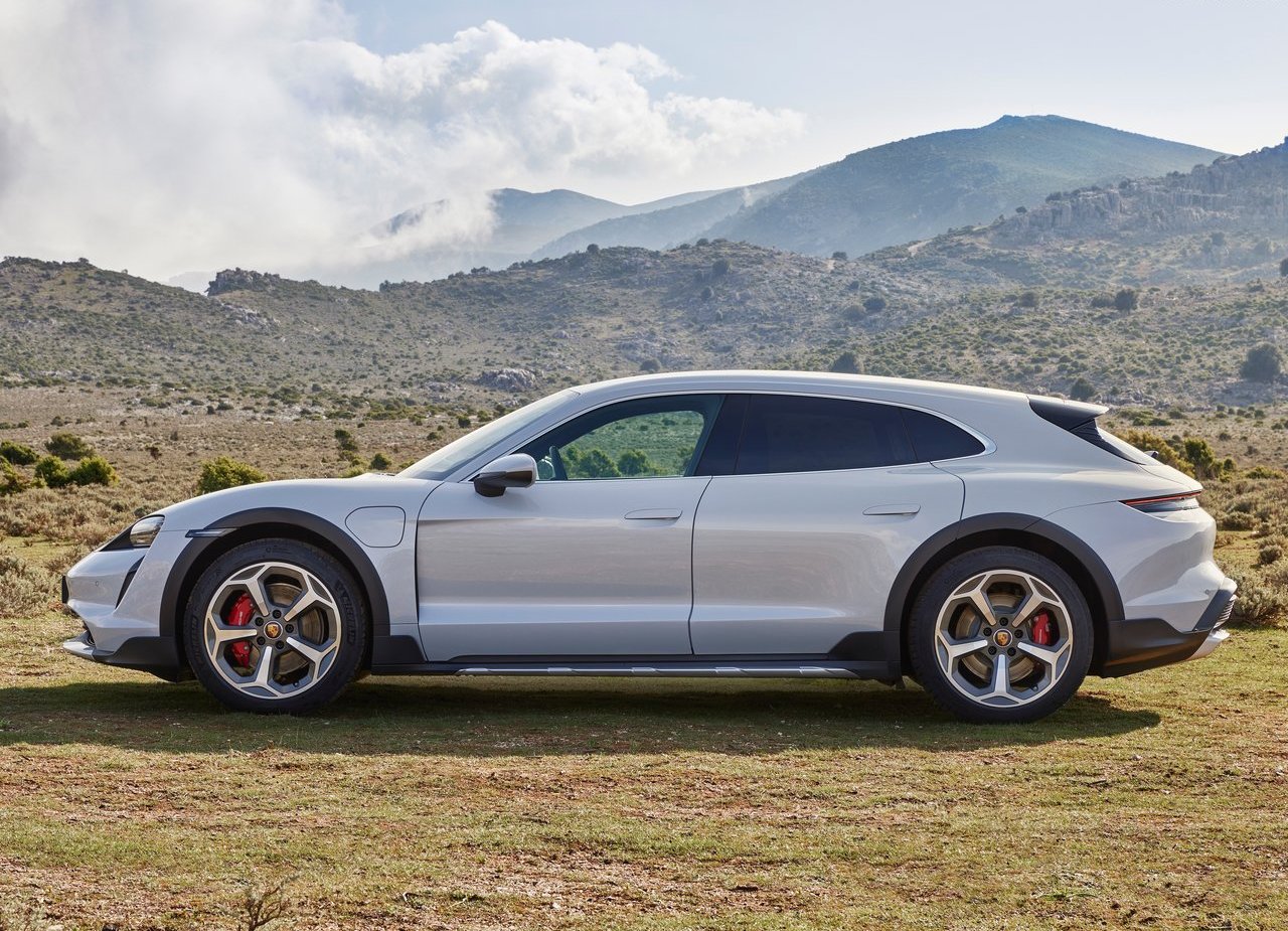 2022 - PORSCHE TAYCAN 4S CROSS TURISMO, foto 34
