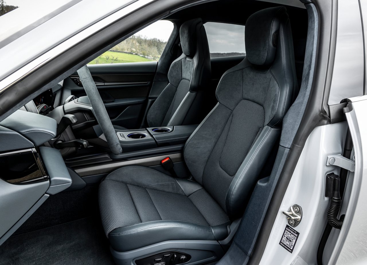 2022 - PORSCHE TAYCAN 4S CROSS TURISMO, foto 114