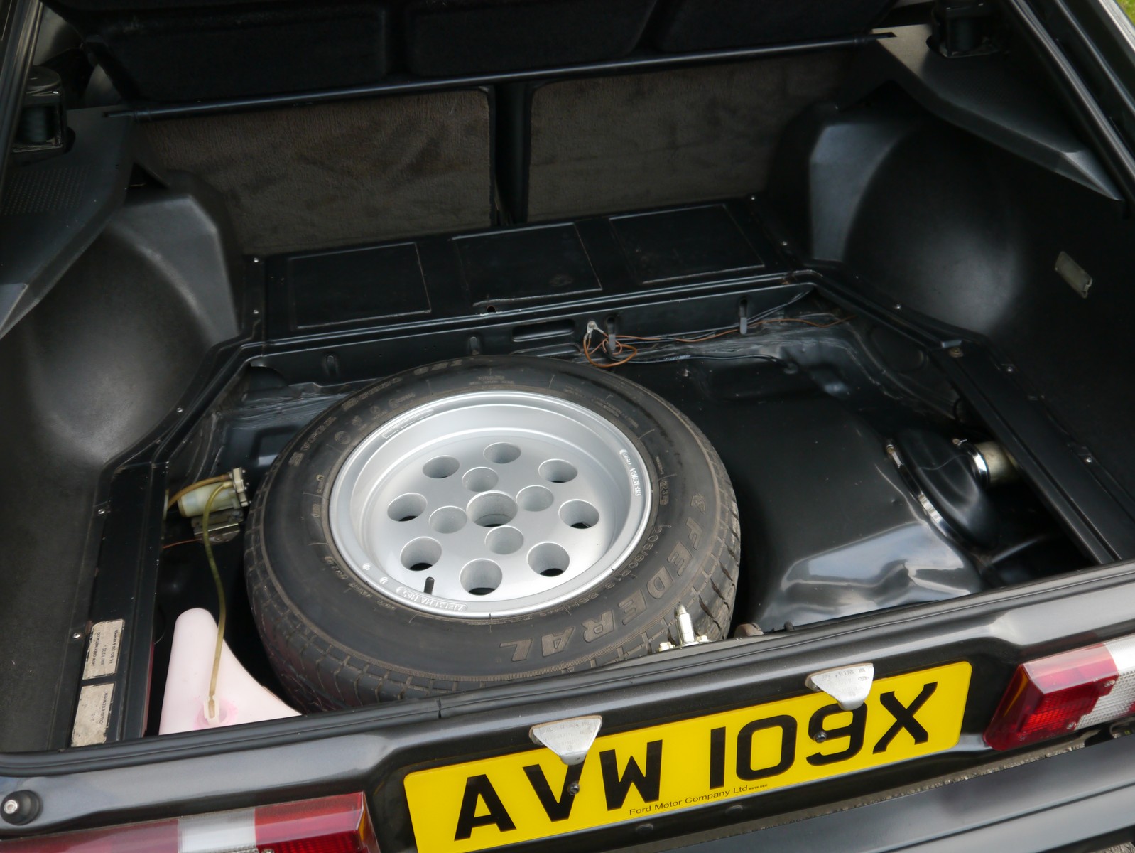 1981 - FORD CAPRI 2.8 INJECTION, foto 41