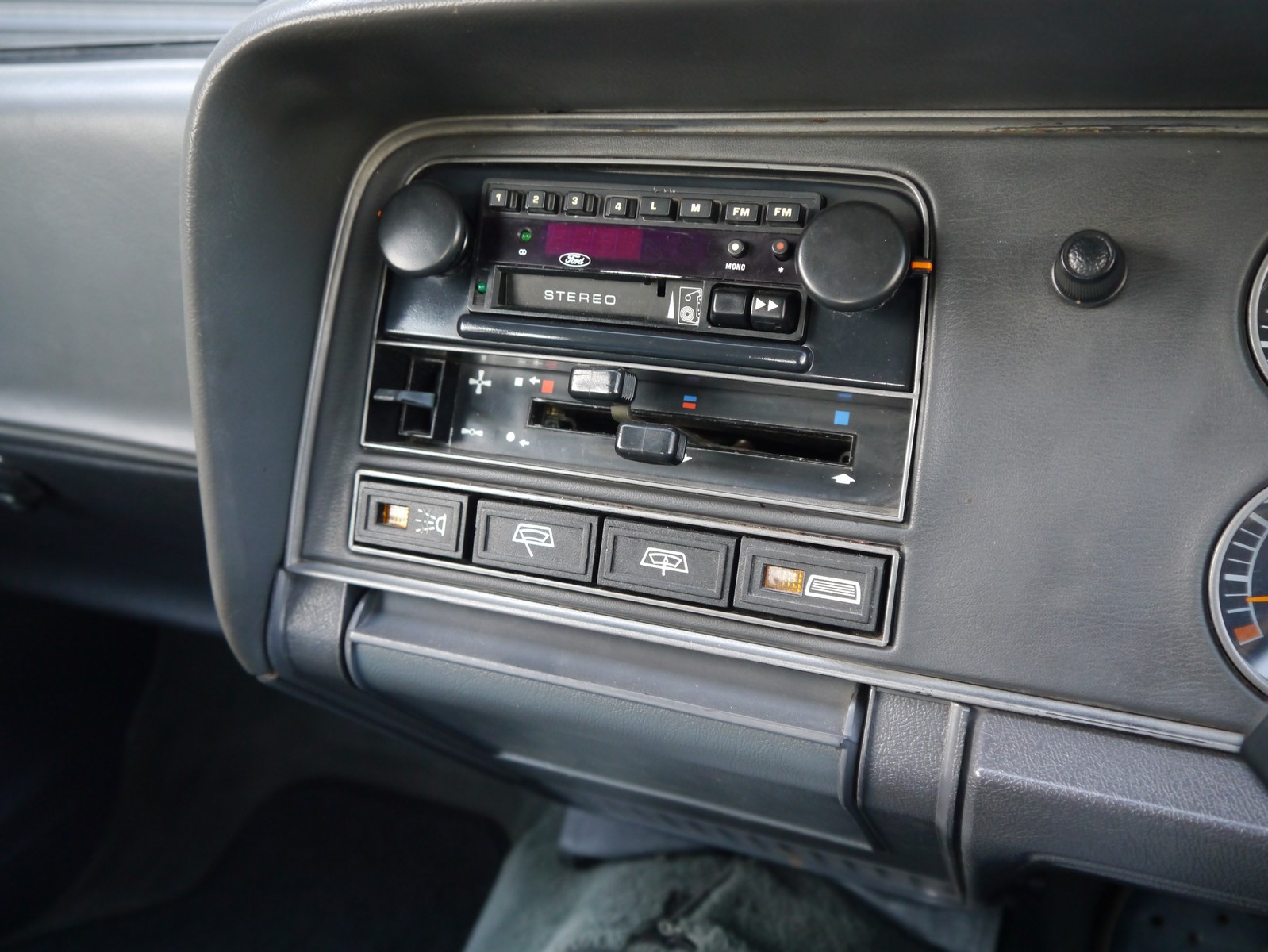 1981 - FORD CAPRI 2.8 INJECTION, foto 110