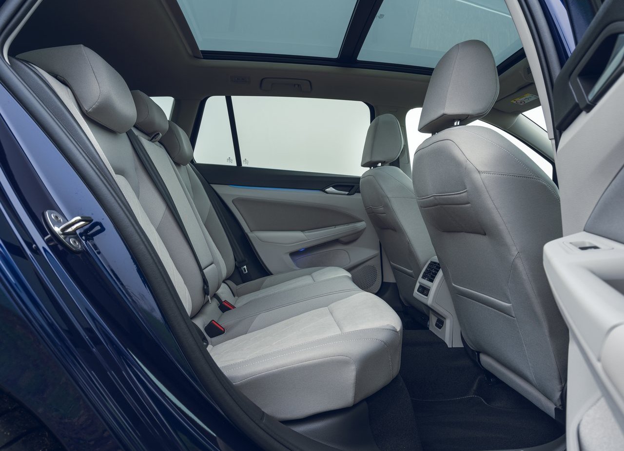 2021 - VOLKSWAGEN GOLF ESTATE UK VERSION, foto 41