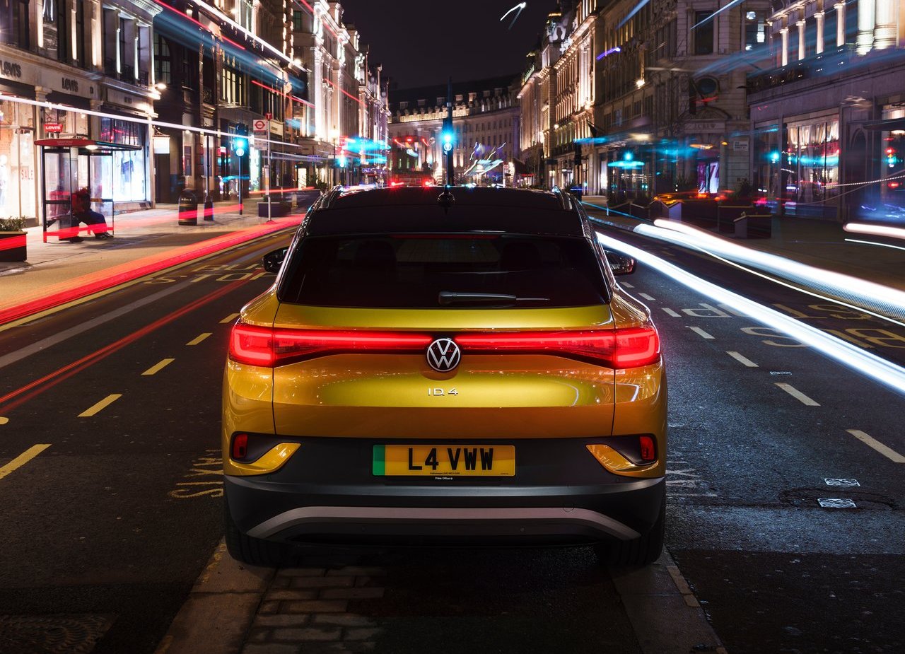 2021 - VOLKSWAGEN ID.4 UK VERSION, foto 38