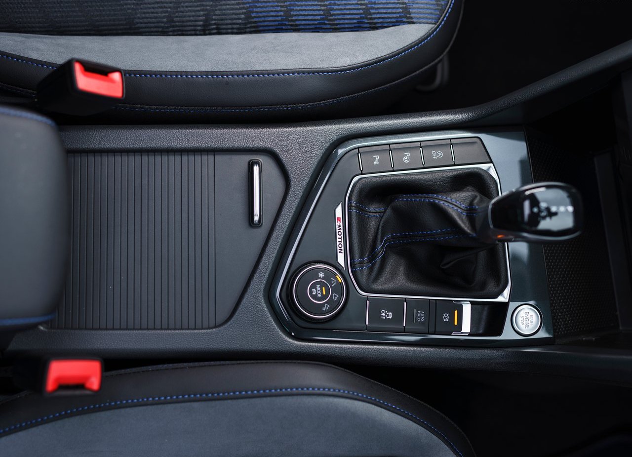 2021 - VOLKSWAGEN TIGUAN R UK VERSION, foto 47
