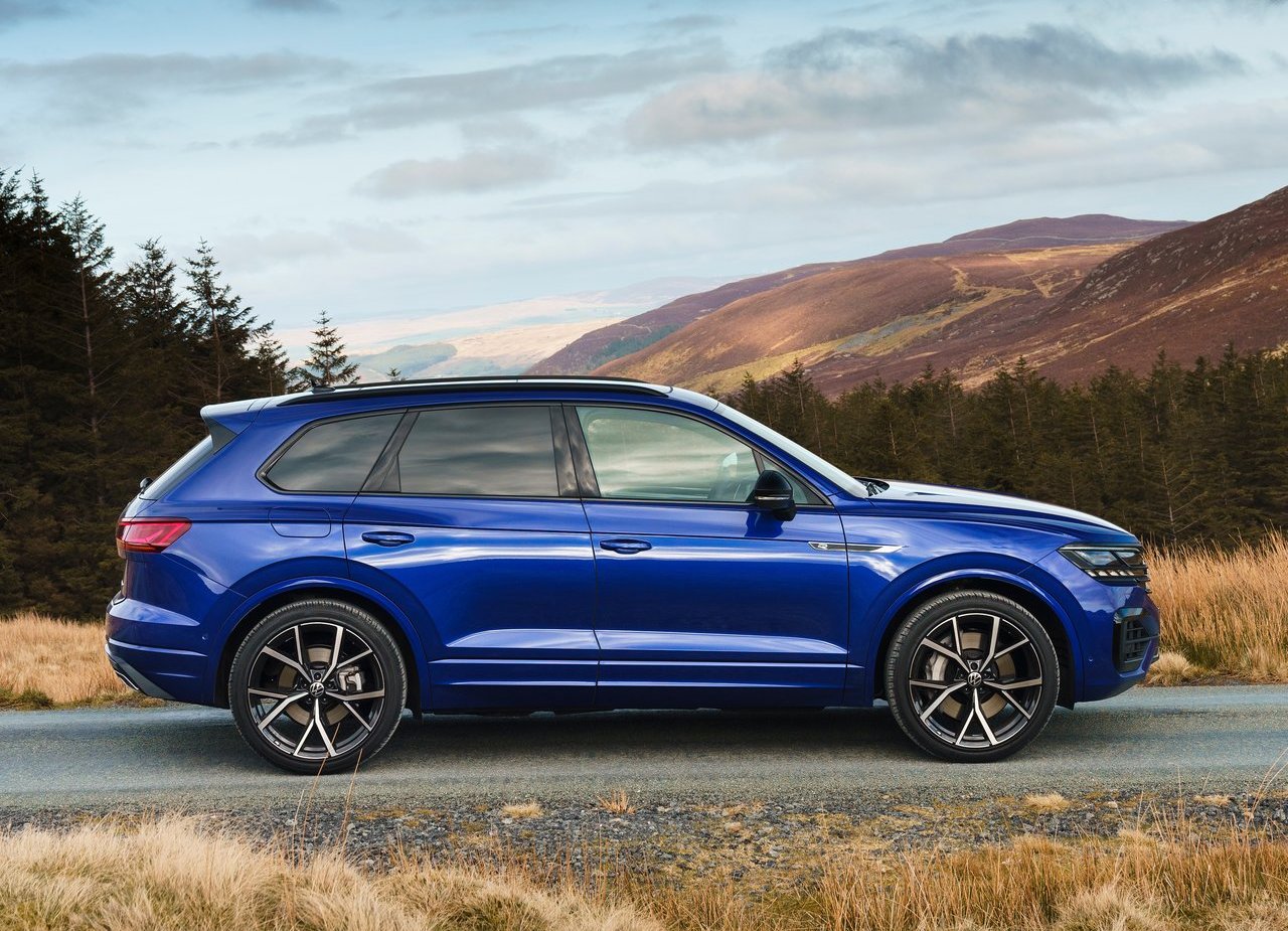 2021 - VOLKSWAGEN TOUAREG R UK VERSION, foto 25