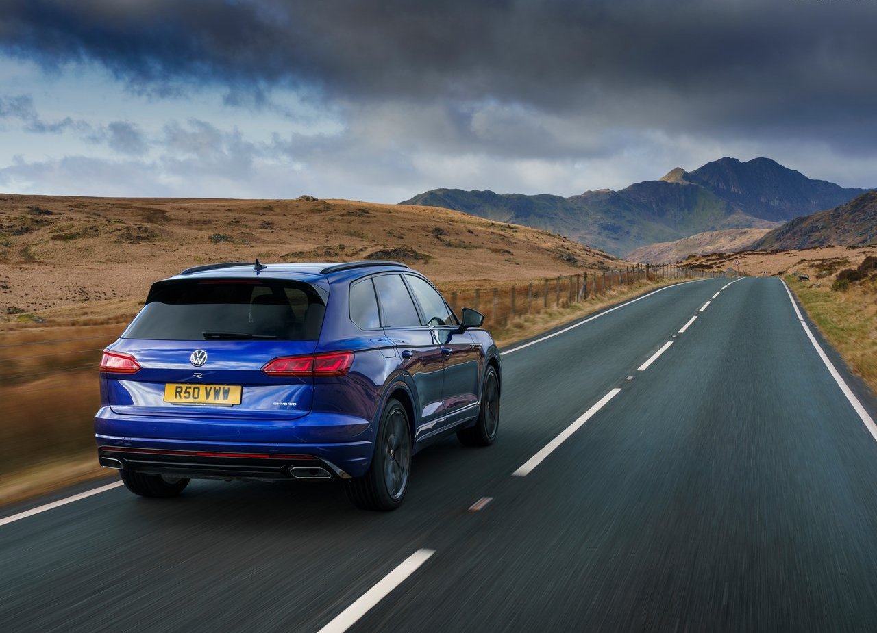 2021 - VOLKSWAGEN TOUAREG R UK VERSION, foto 38