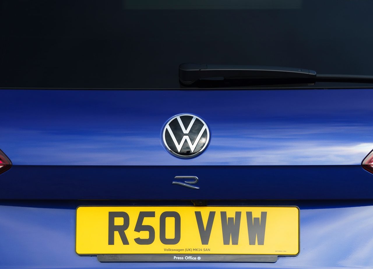 2021 - VOLKSWAGEN TOUAREG R UK VERSION, foto 111