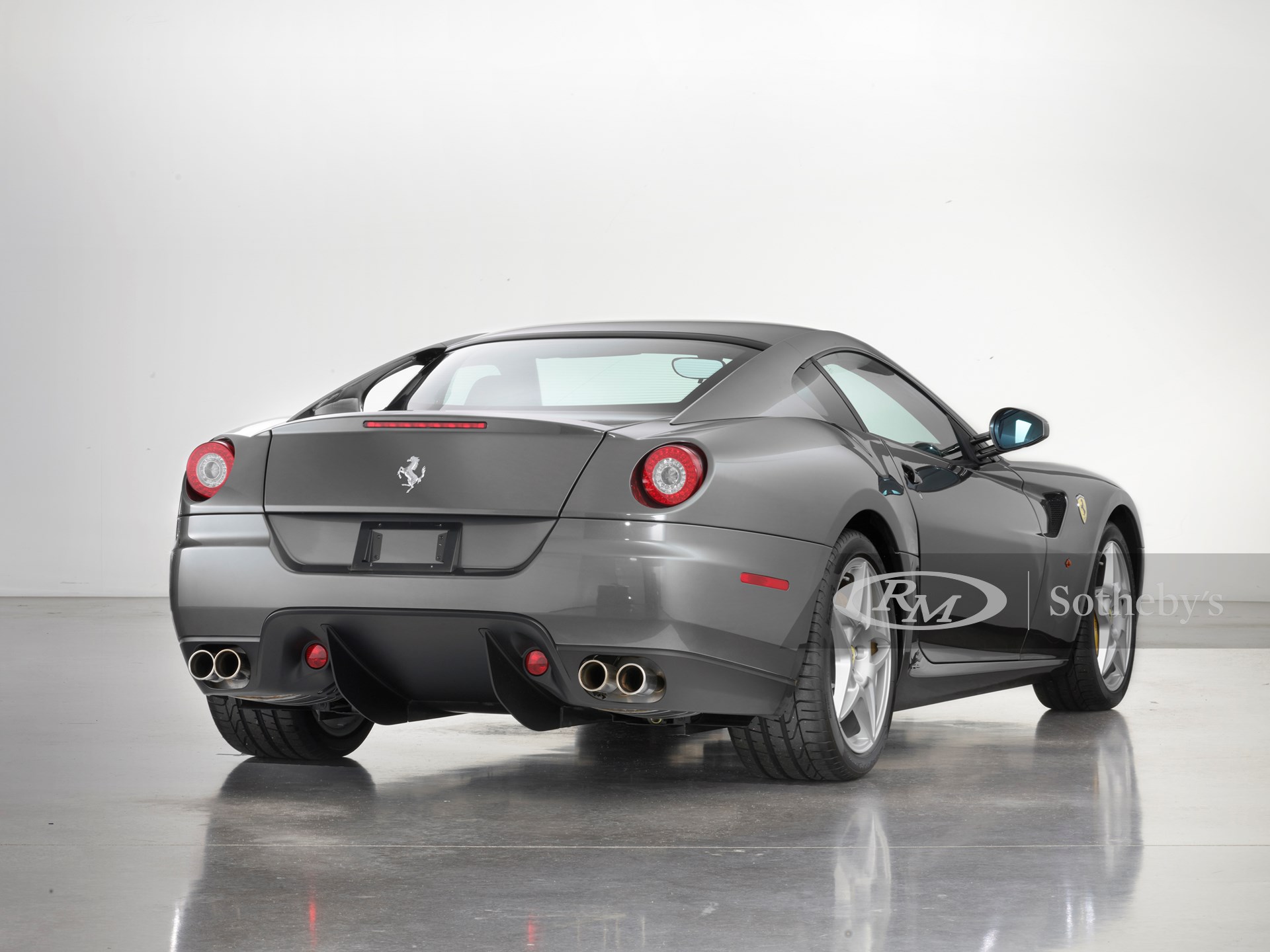 FERRARI F599 GTB FIORANO GRIGIO SILVERSTONE, foto 2