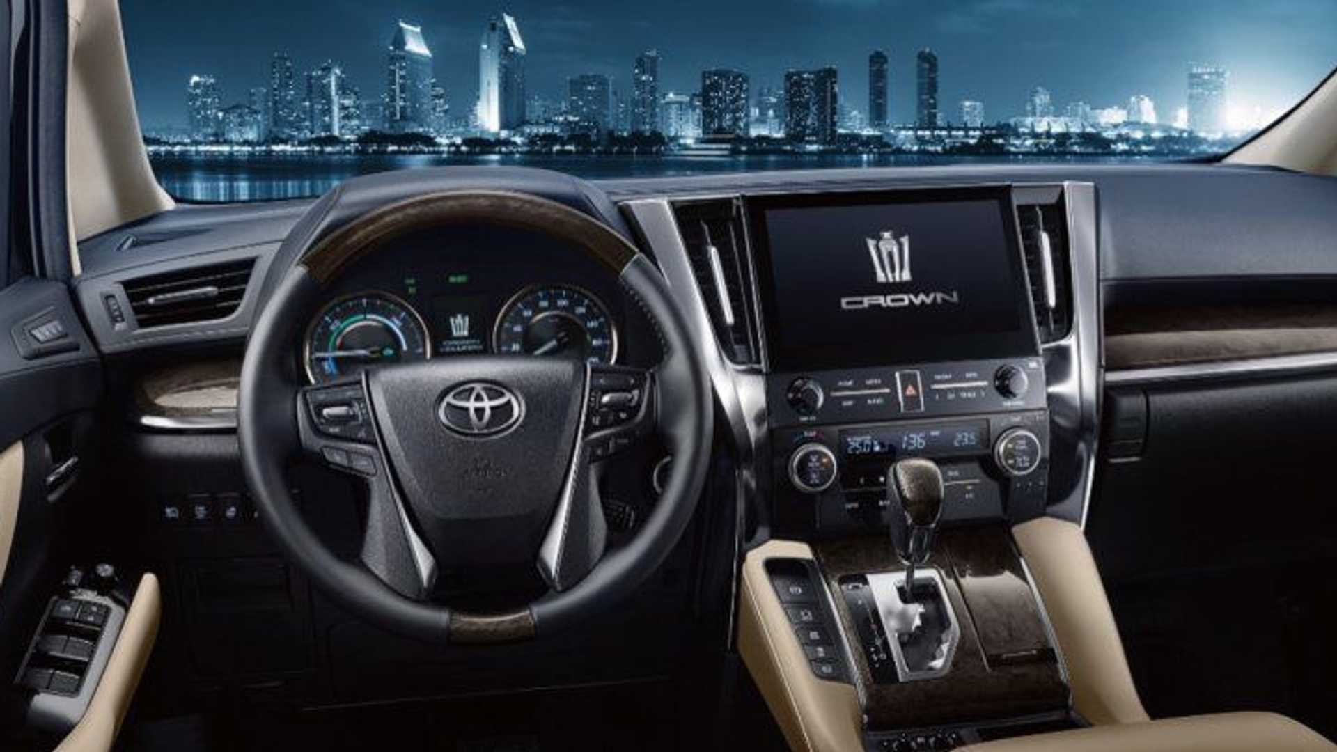 TOYOTA CROWN VELLFIRE, foto 2