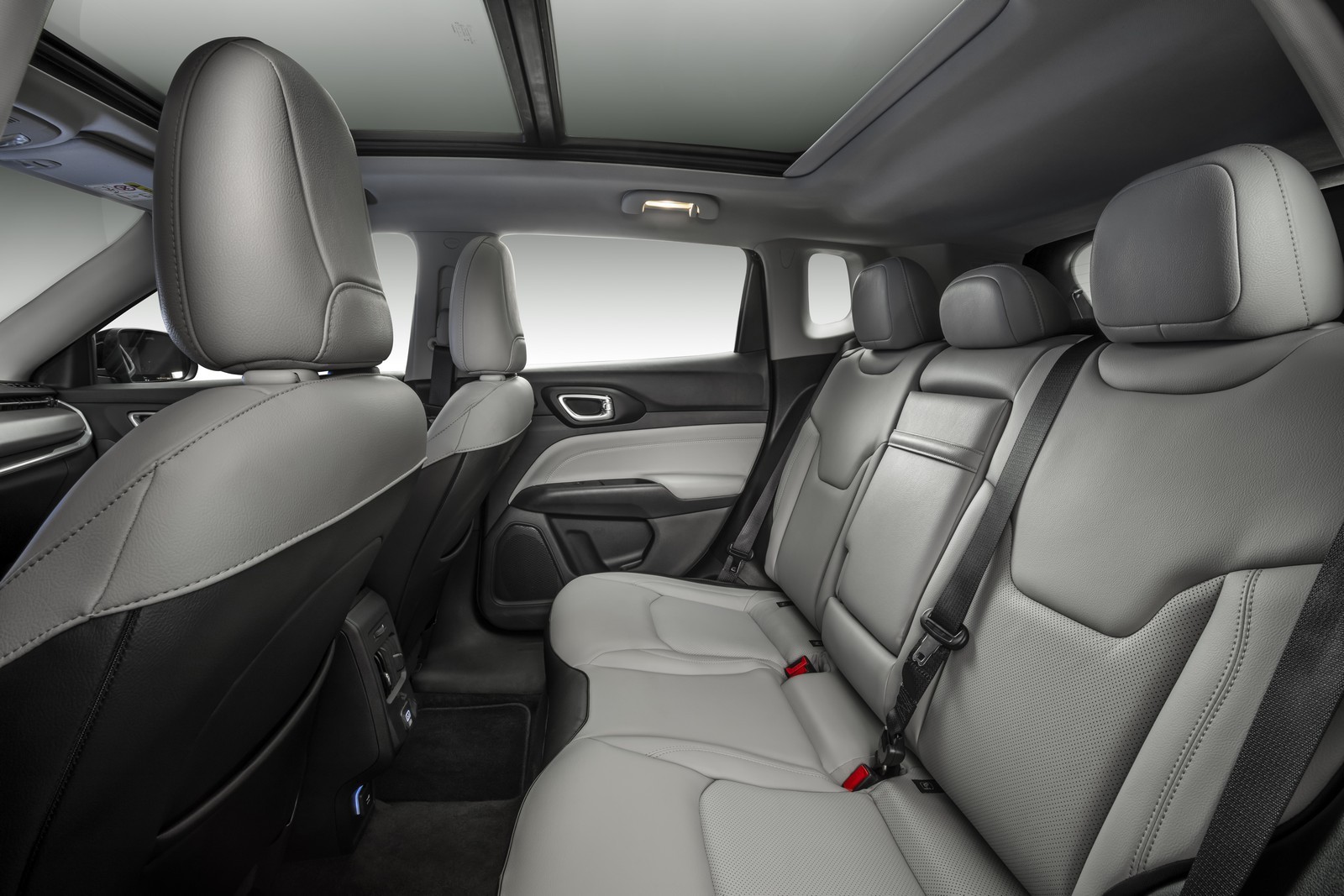 2022 - JEEP COMPASS LONGITUDE, foto 15