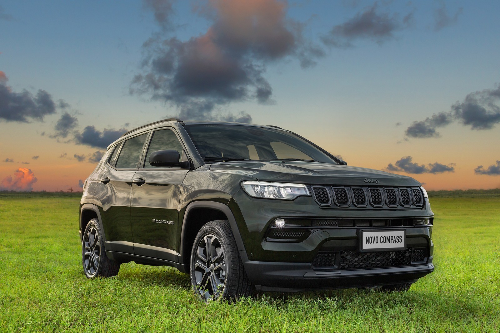 2022 - JEEP COMPASS SÉRIE ESPECIAL 80 ANOS, foto 1