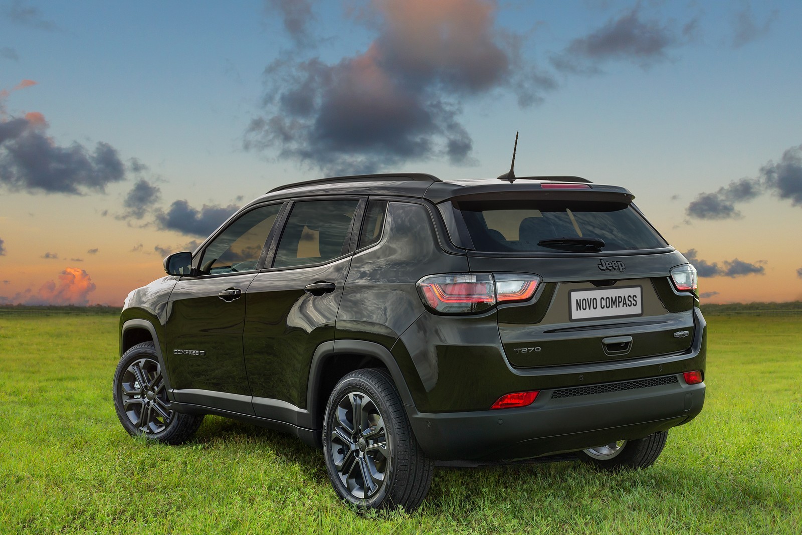 2022 - JEEP COMPASS SÉRIE ESPECIAL 80 ANOS, foto 2