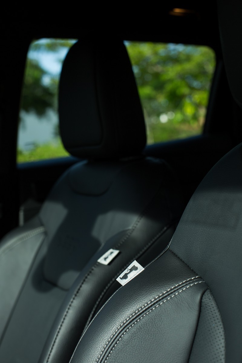 2022 - JEEP COMPASS SÉRIE ESPECIAL 80 ANOS, foto 21